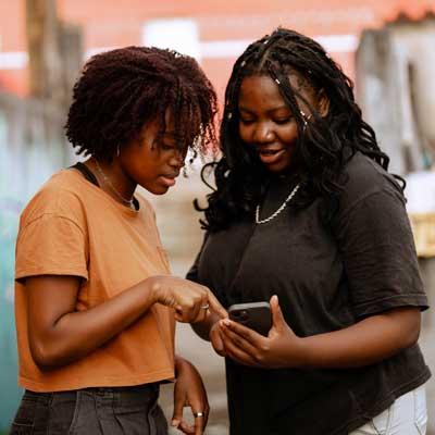 women-helping-each-other